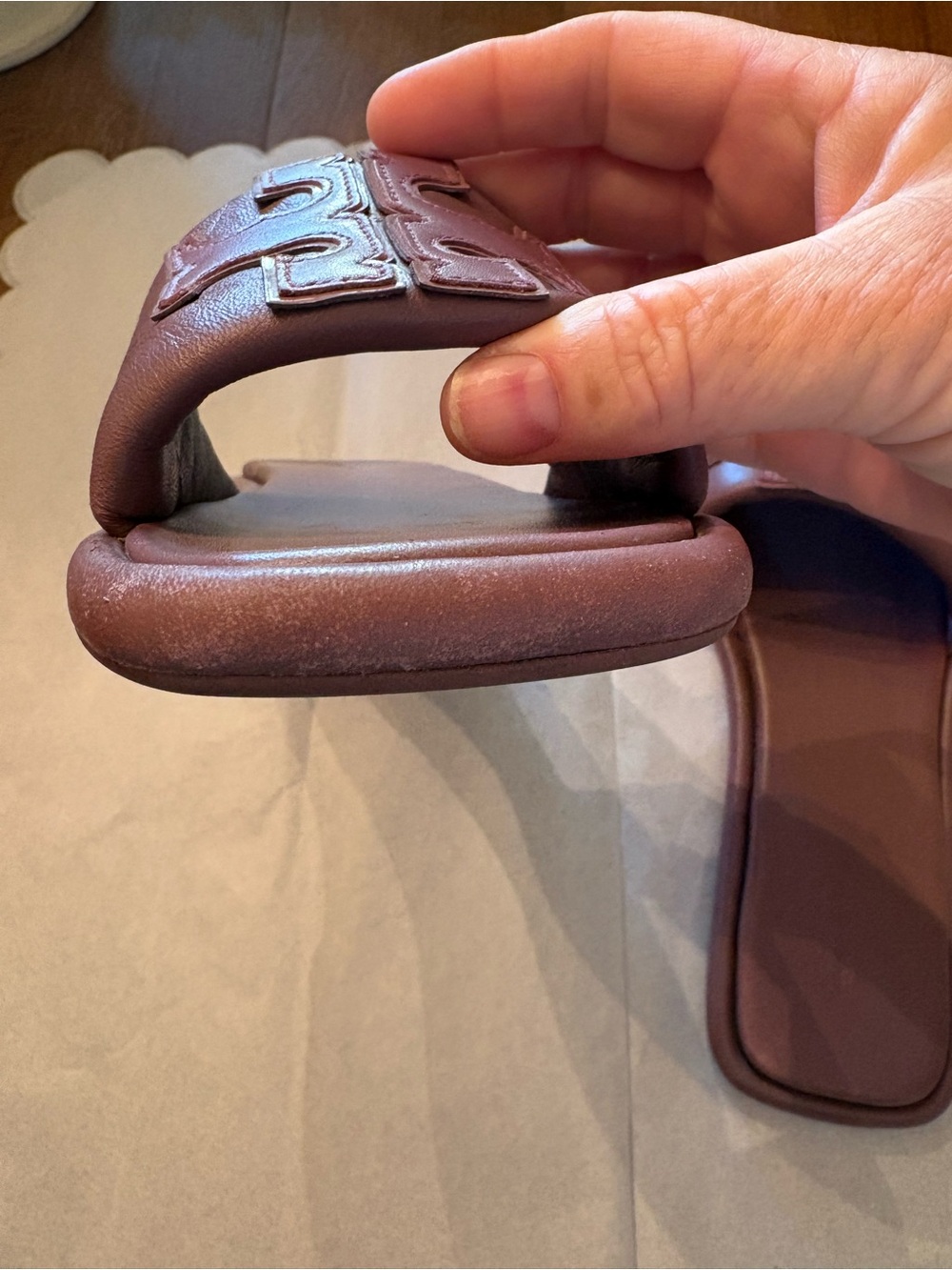 Tory Burch slides 8.5 mauve fair condition - Picture 10 of 10
